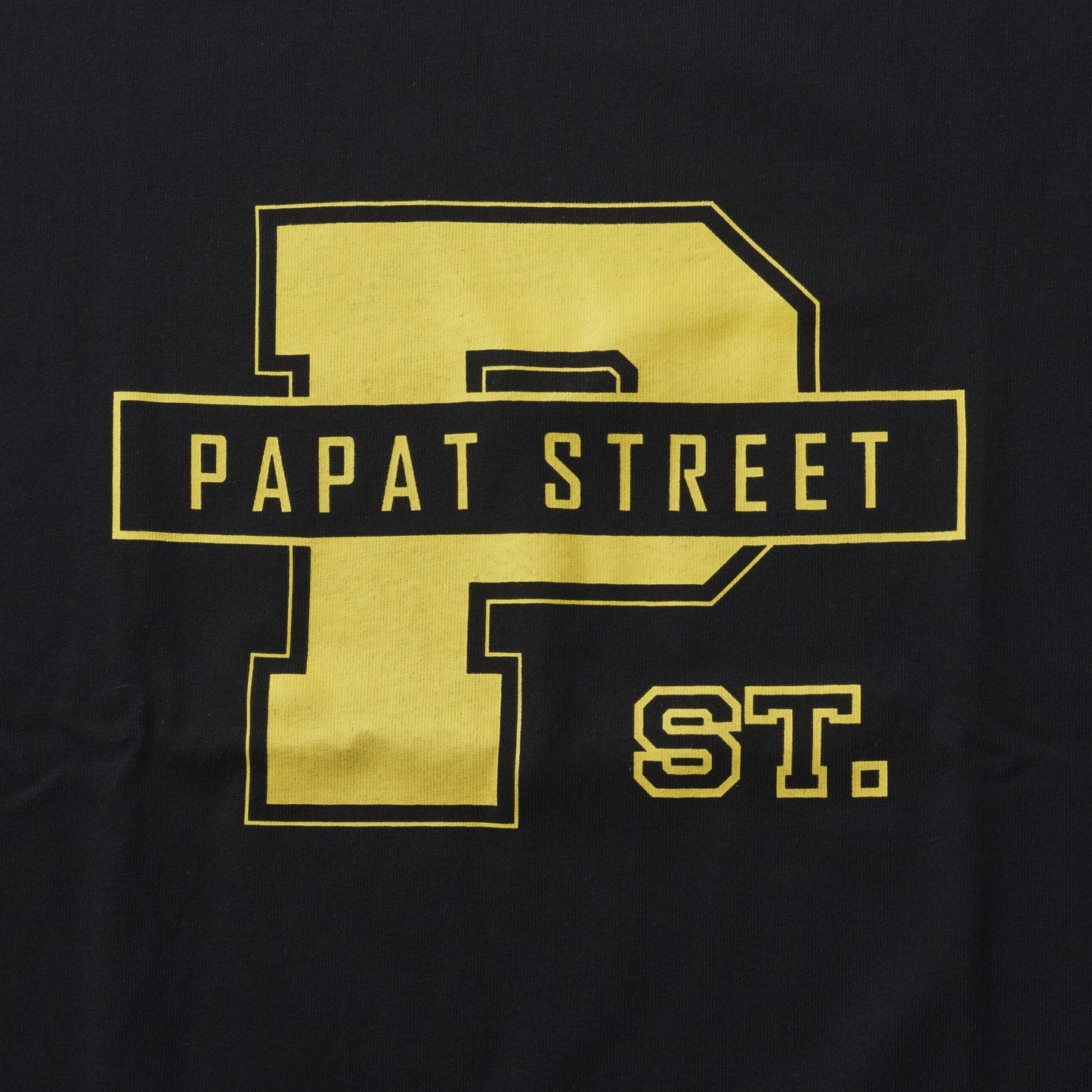 COLLEGE LOGO S/S TEE