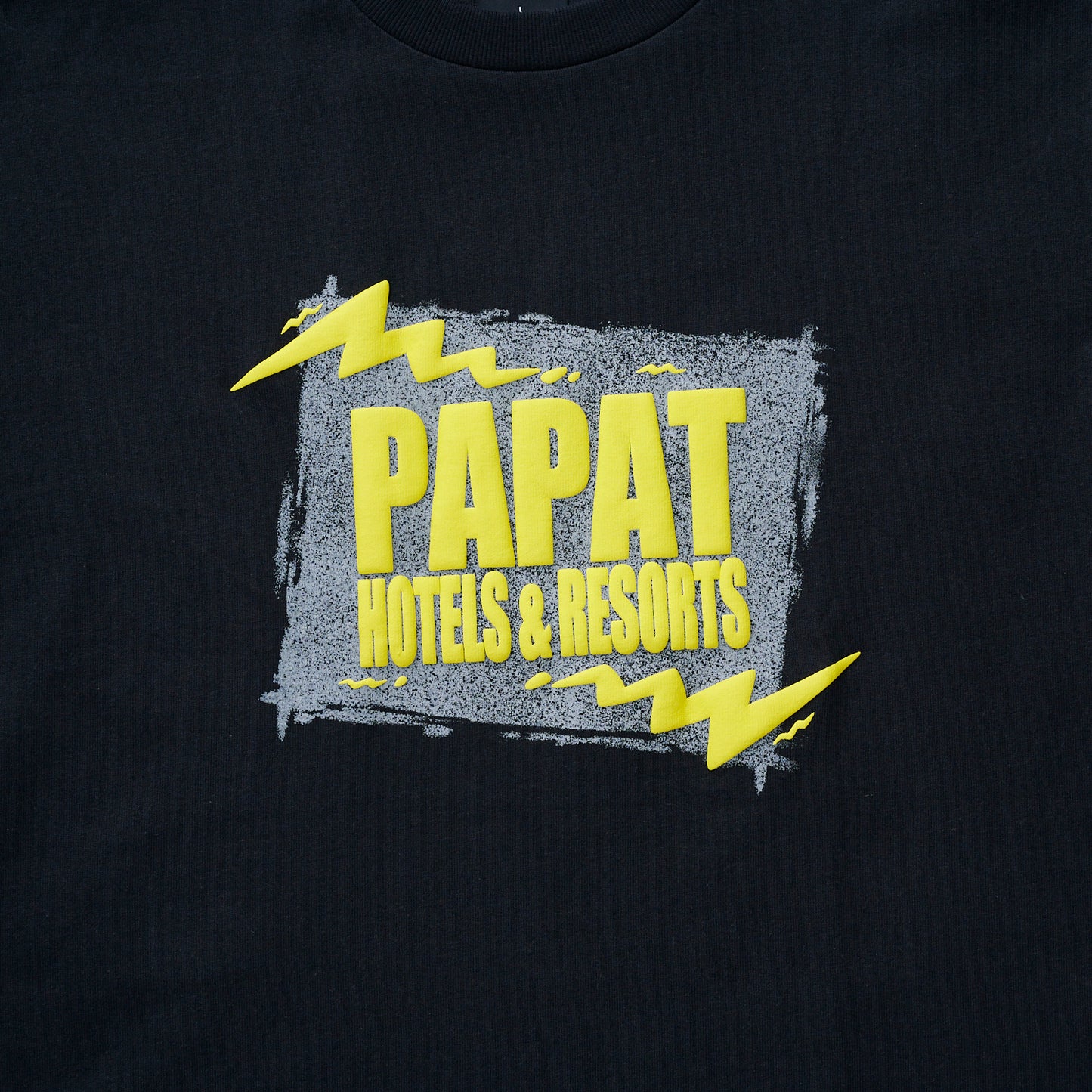 LOGO FOAMING PRINT S/S TEE
