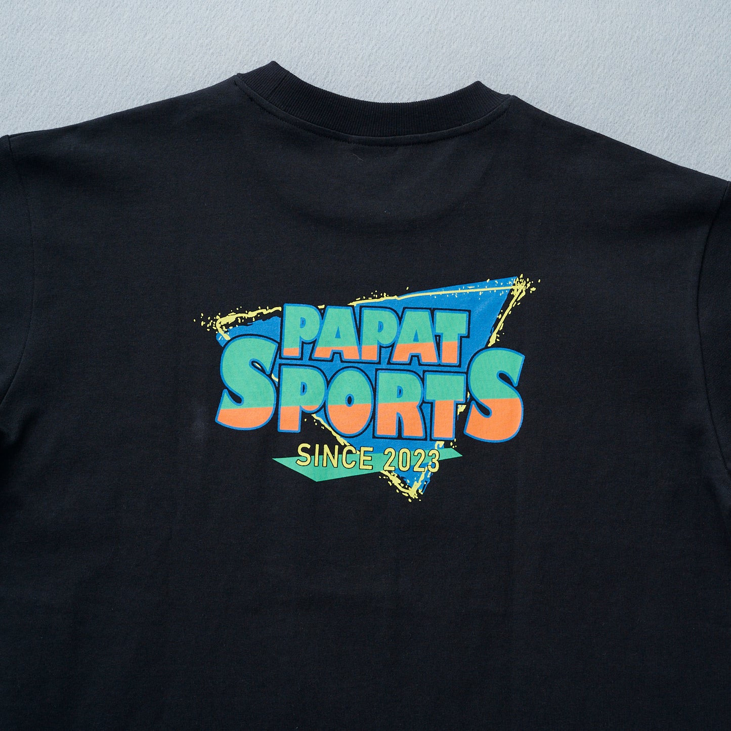 SPORTY LOGO S/S TEE