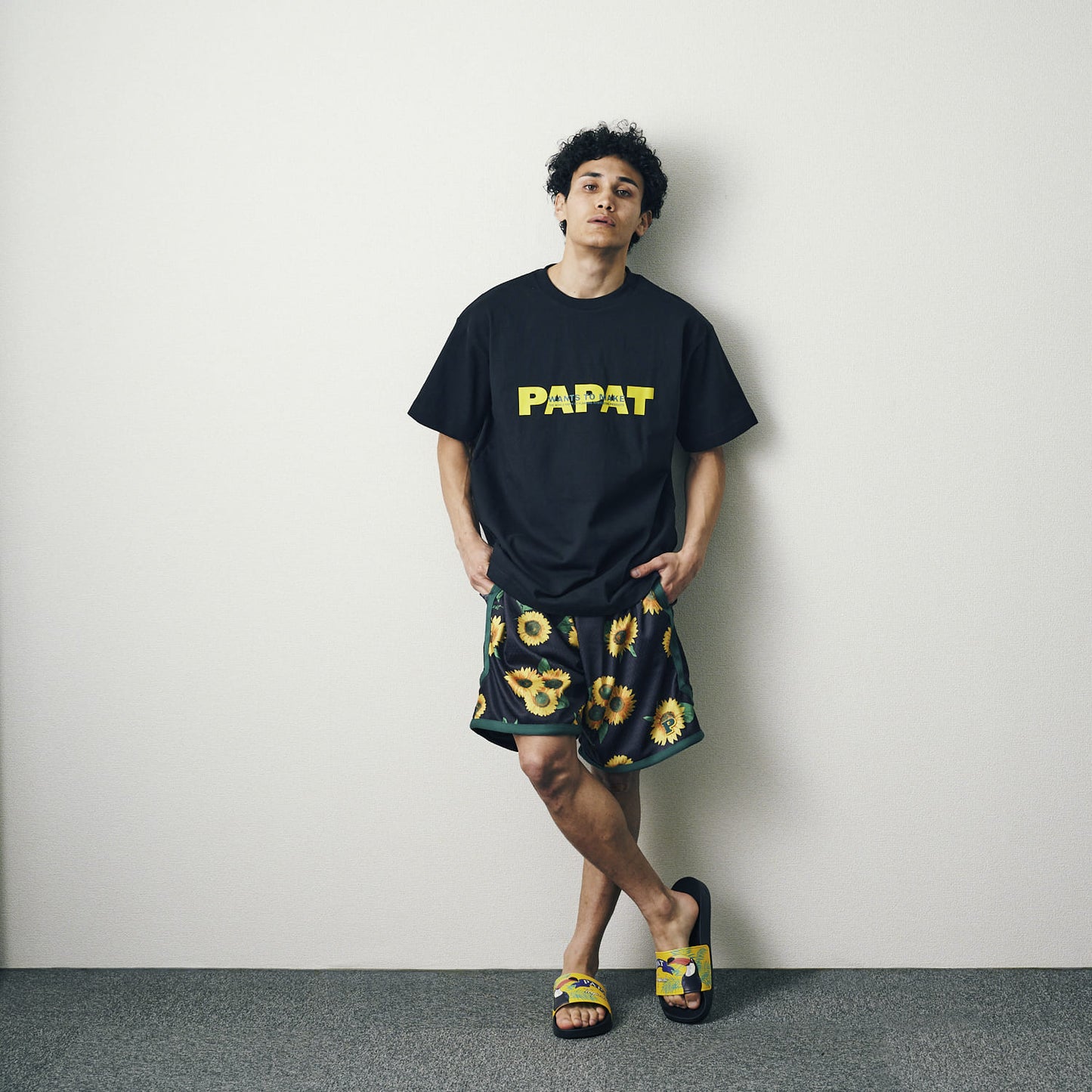 FLOWER PATTERN BASKETBALL SHORTS