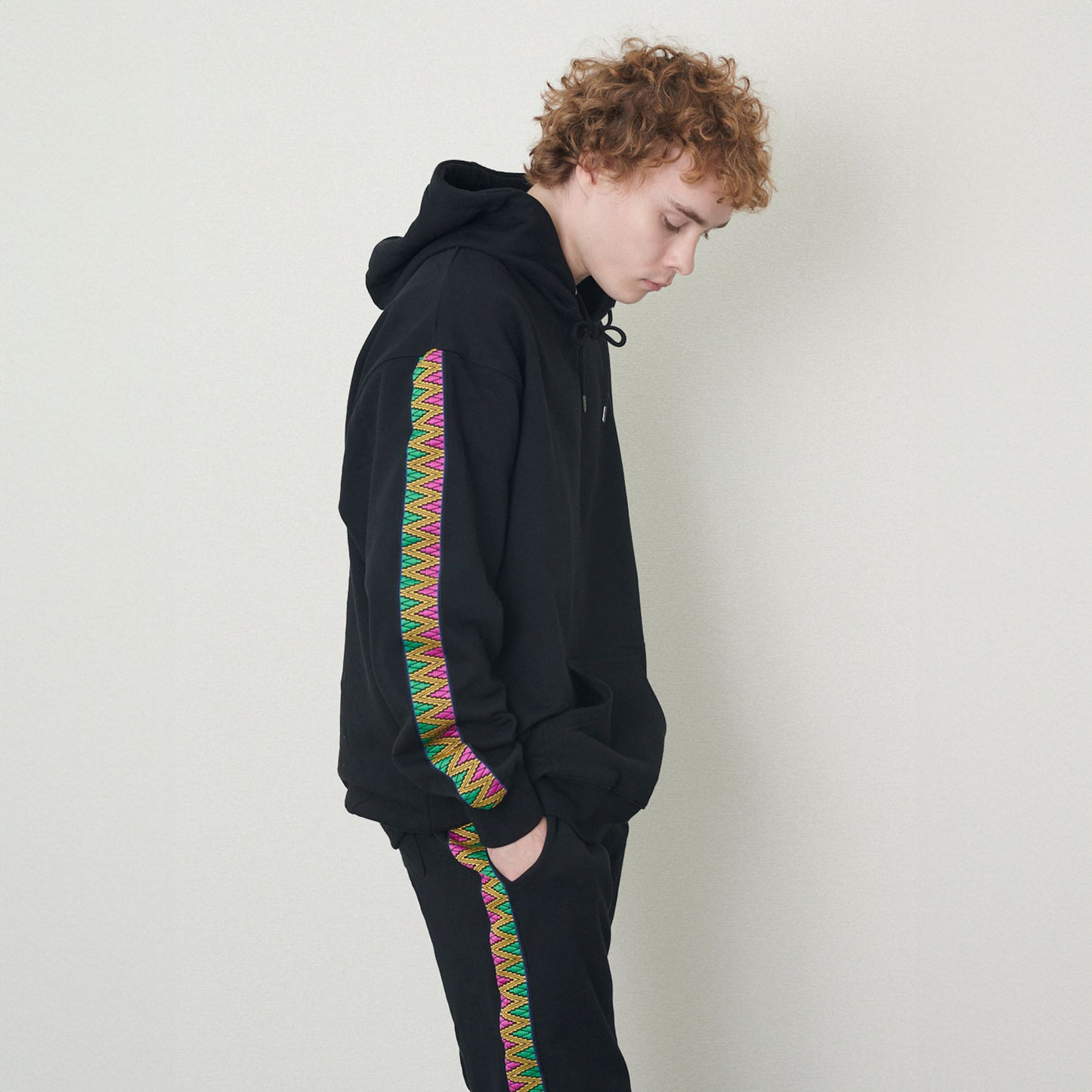 PAPAT SIDE TAPE HOODIE