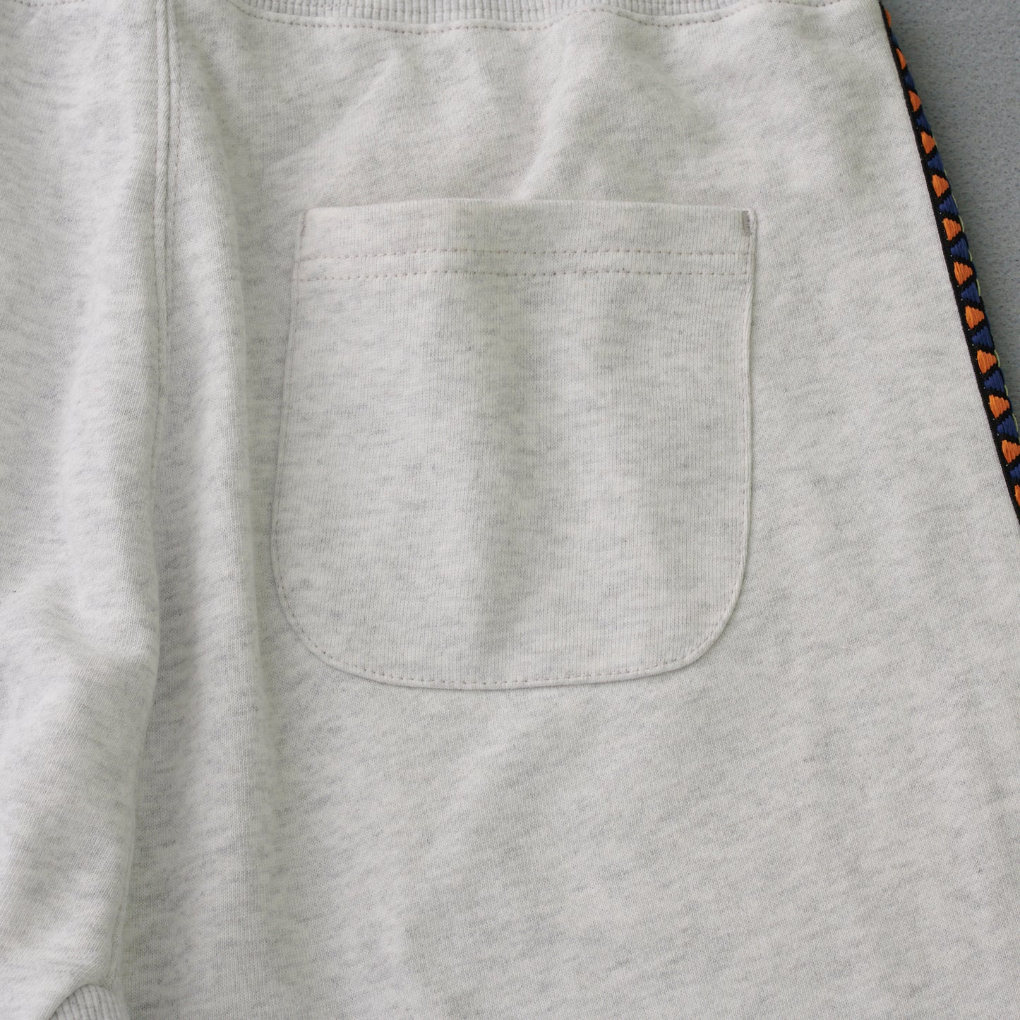 PAPAT SIDE TAPE SWEAT PANTS
