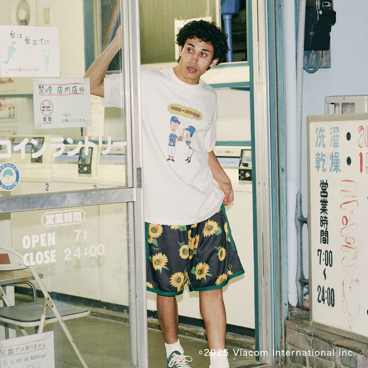 Beavis and Butt-Head S/S Tee オフホワイト