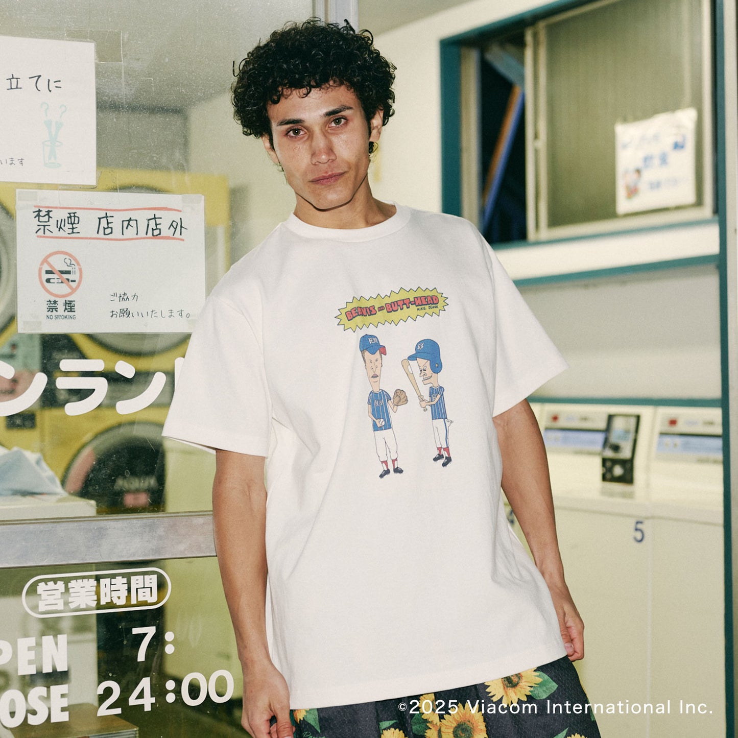 Beavis and Butt-Head S/S Tee オフホワイト
