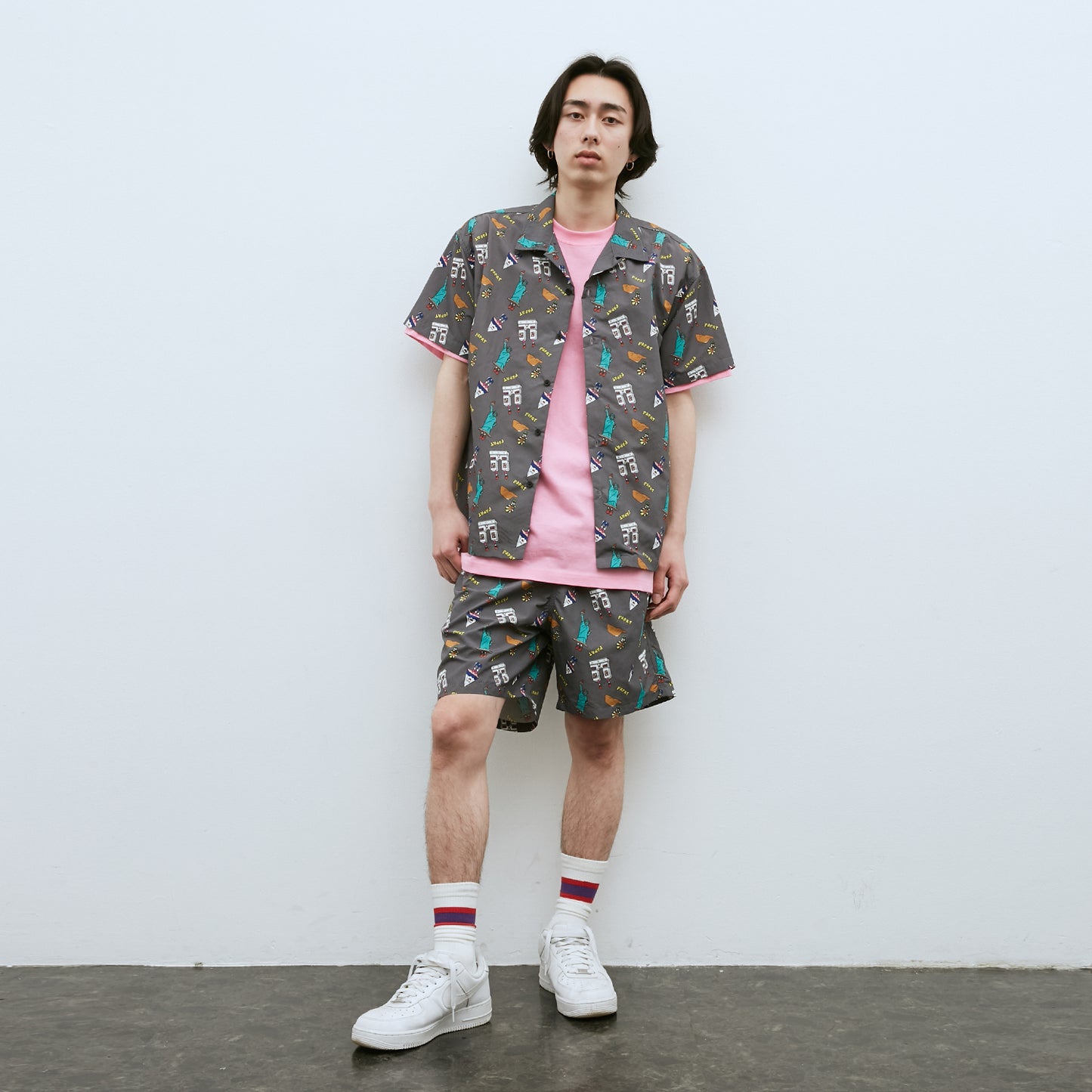 WORLD HERITAGE PATTERN SHORTS