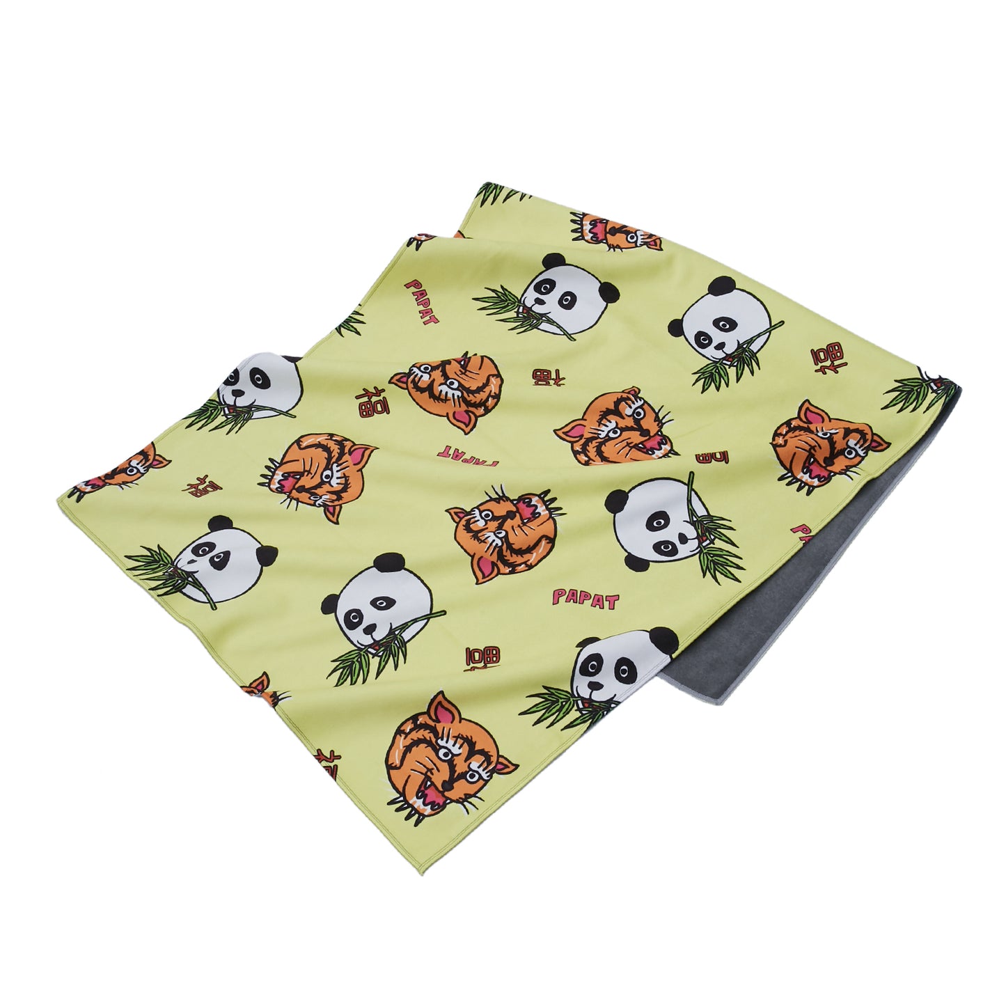 WORLD HERITAGE PATTERN SHOWER TOWEL